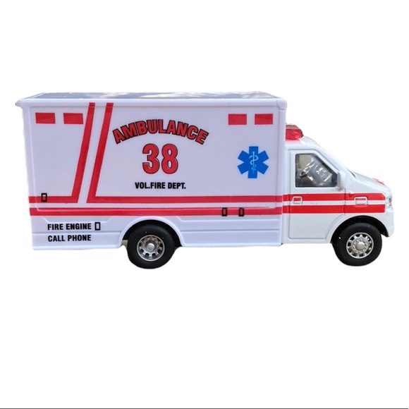 ⚜️Toy Car: Fire Dept Ambulance Truck! NWT! - Picture 3 of 5